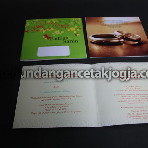 Undangan Pernikahan Vintage Murah 04