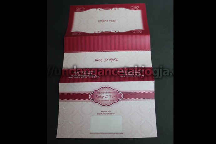 Undangan Pernikahan Klasik Murah