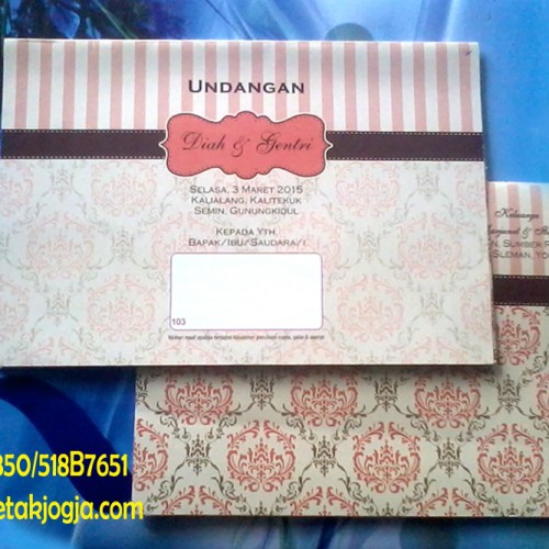 Undangan Pernikahan Vintage Murah 02